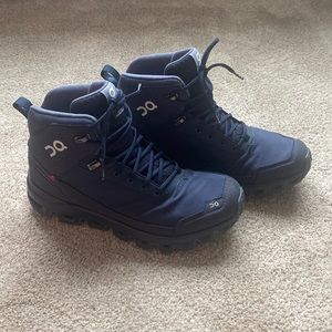 On cloud hiking boots
